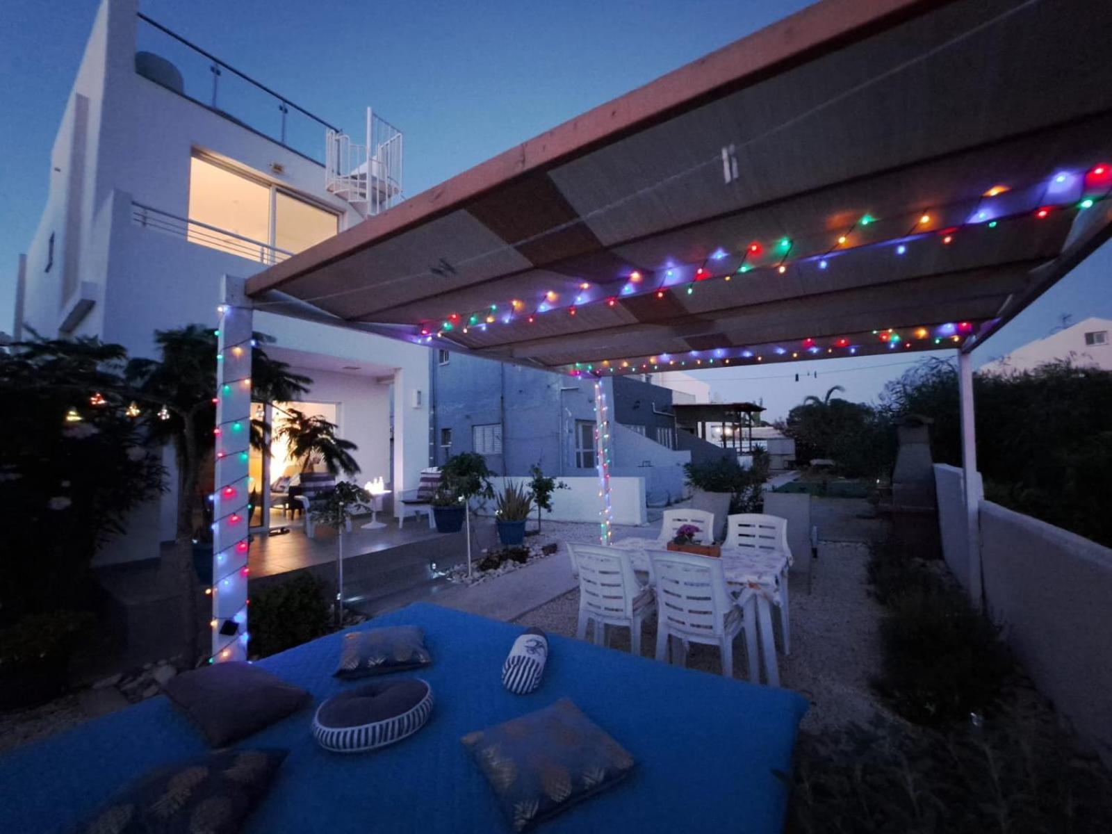 Cozy Beach House Perivólia Esterno foto