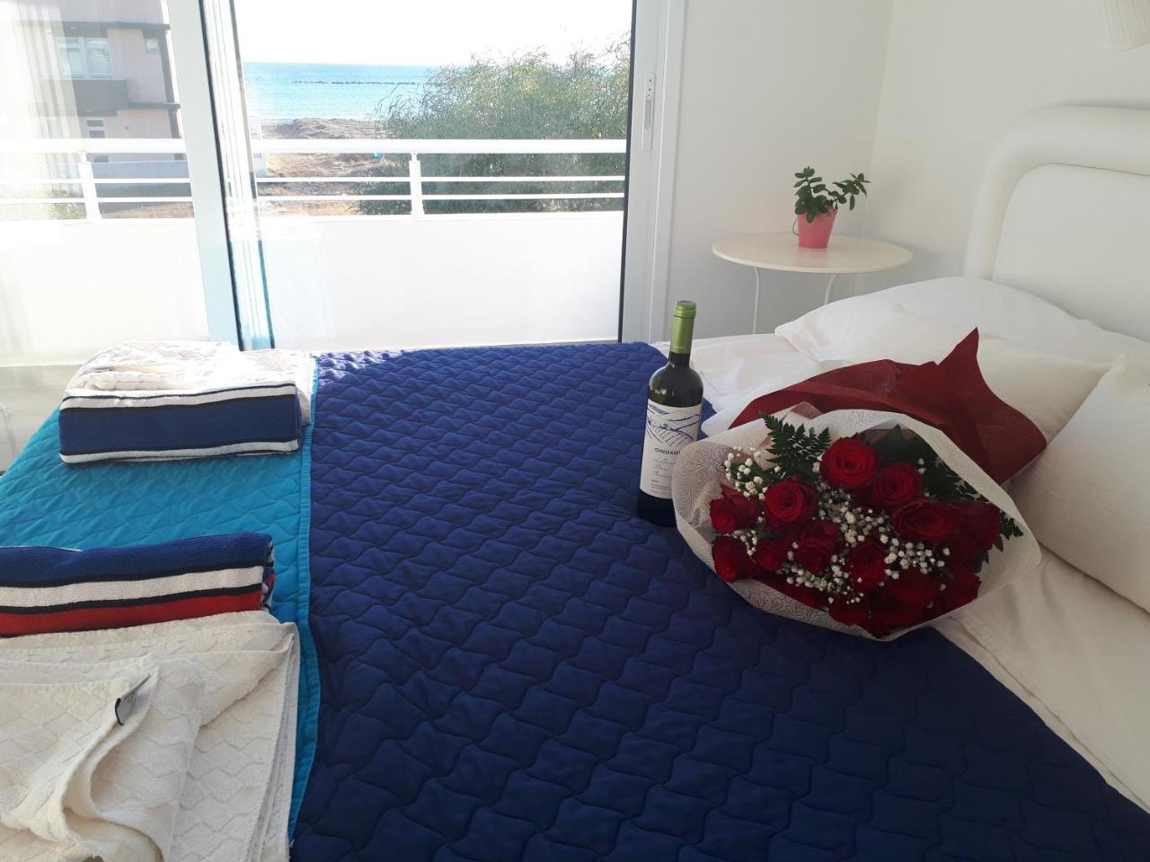 Cozy Beach House Perivólia Esterno foto