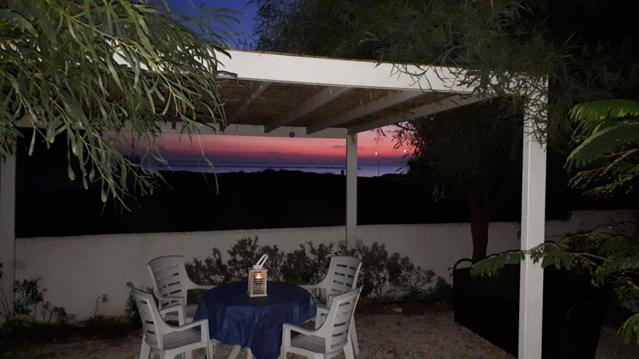 Cozy Beach House Perivólia Esterno foto